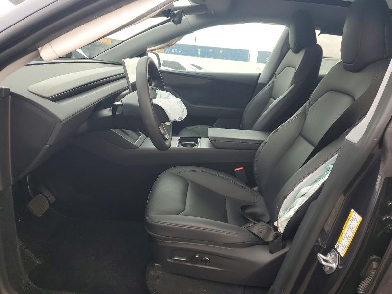 76236235 :رقم المزاد ، 7SAYGDED1TF396076 vin ، 2026 Tesla Model Y مزاد بيع