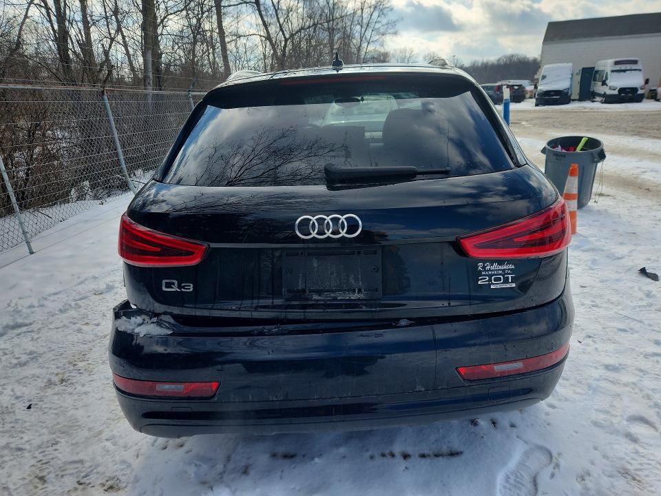 Продажа на аукционе авто 2015 Audi Q3, vin: WA1EFCFS6FR009752, номер лота: 78878975