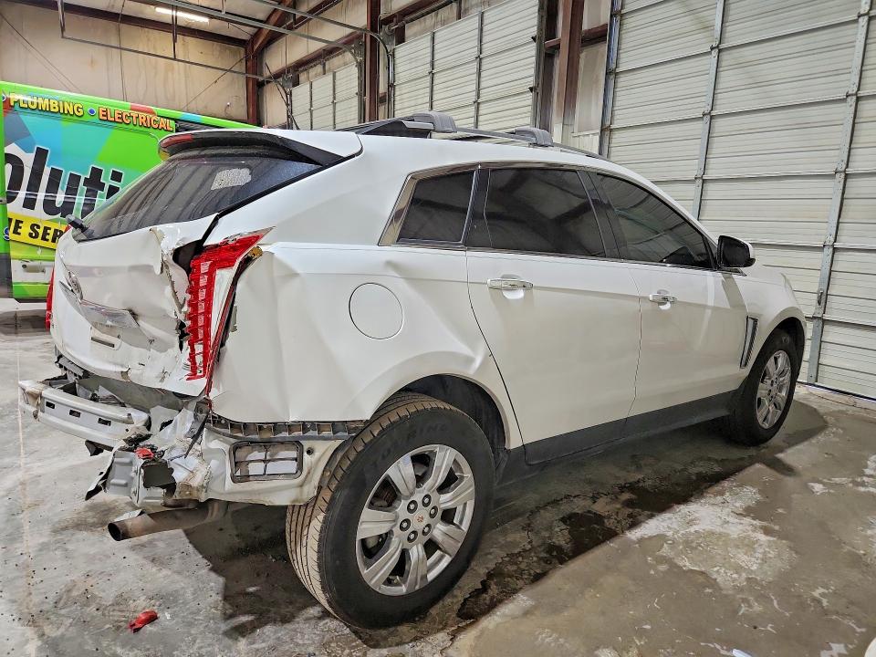 78185075 :رقم المزاد ، 3GYFNBE33FS595688 vin ، 2015 Cadillac Srx مزاد بيع