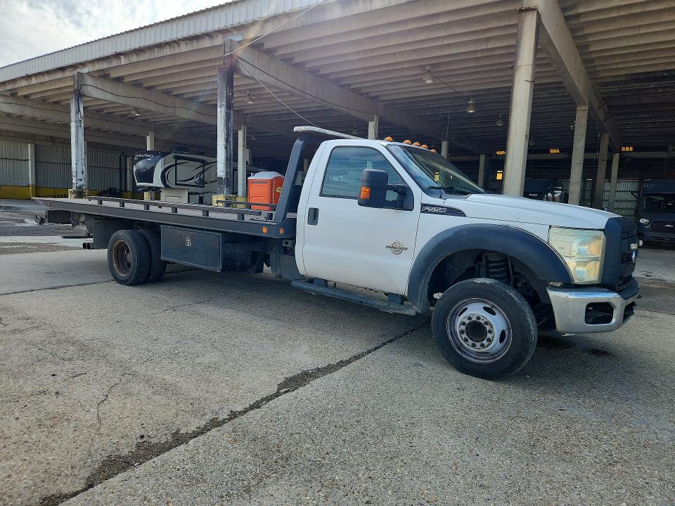 76269155 :رقم المزاد ، 1FDUF5GT7GED30238 vin ، 2016 Ford F550 Super مزاد بيع