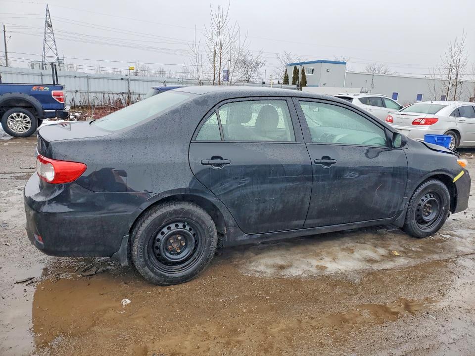76312785 :رقم المزاد ، 2T1BU4EE8BC751719 vin ، 2011 Toyota Corolla مزاد بيع