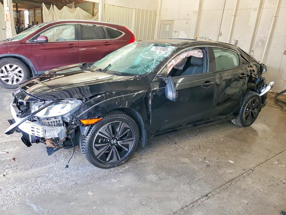 76410985 :رقم المزاد ، SHHFK7H5XHU233375 vin ، 2017 Honda Civic مزاد بيع