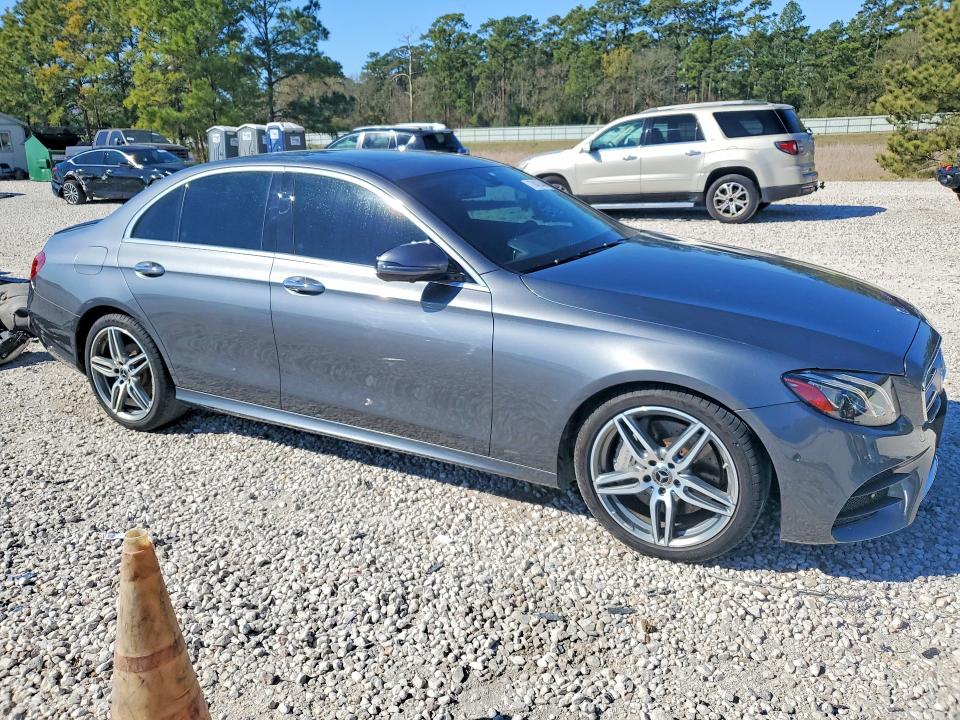 Продаж на аукціоні авто 2019 Mercedes-benz E, vin: WDDZF4JB0KA584125, номер лоту: 78403445
