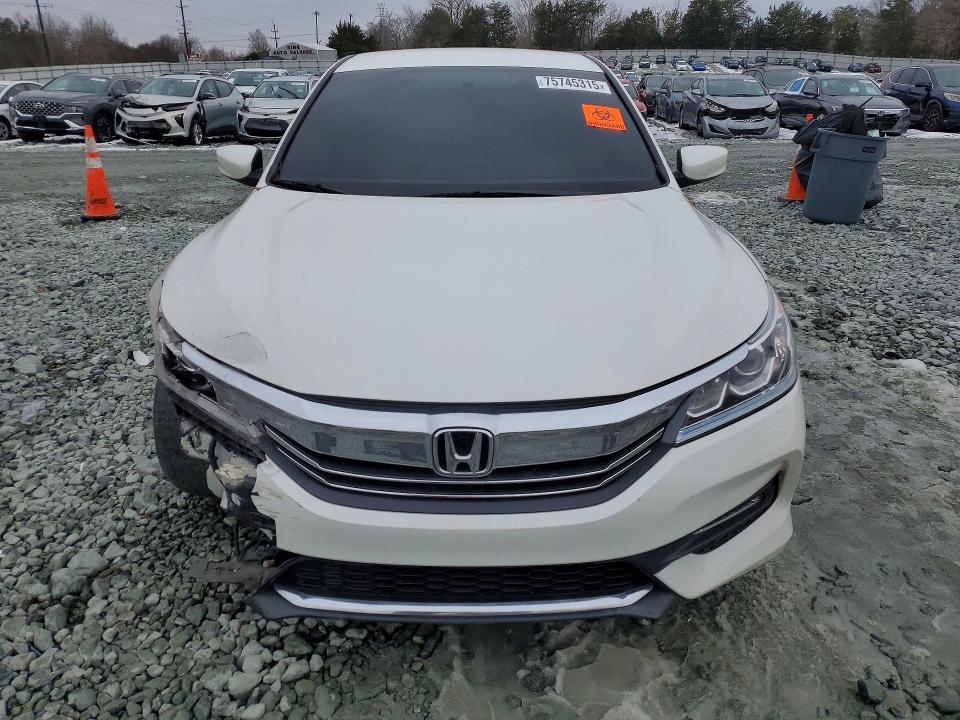 75745315 :رقم المزاد ، 1HGCR2F58GA023470 vin ، 2016 Honda Accord مزاد بيع