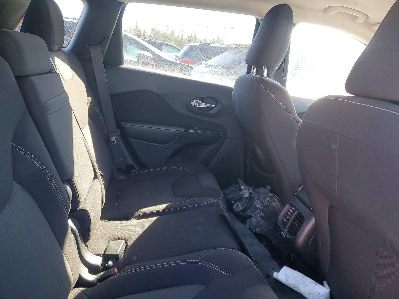 77166985 :رقم المزاد ، 1C4PJLCSXGW176751 vin ، 2016 Jeep Cherokee مزاد بيع
