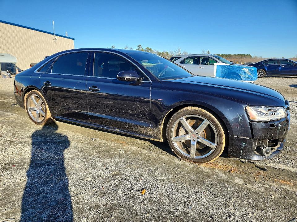 Продажа на аукционе авто 2017 Audi A8, vin: WAU44AFD2HN016654, номер лота: 77848115