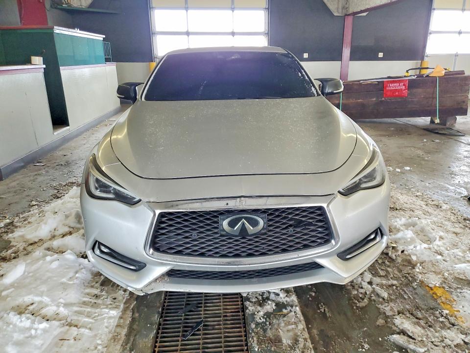 75070775 :رقم المزاد ، JN1FV7EL2HM700066 vin ، 2017 Infiniti Q60 Red Sp مزاد بيع
