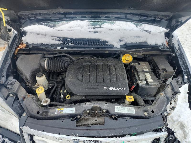 74852745 :رقم المزاد ، 2C4RC1CG3FR627237 vin ، 2015 Chrysler Town & Country مزاد بيع