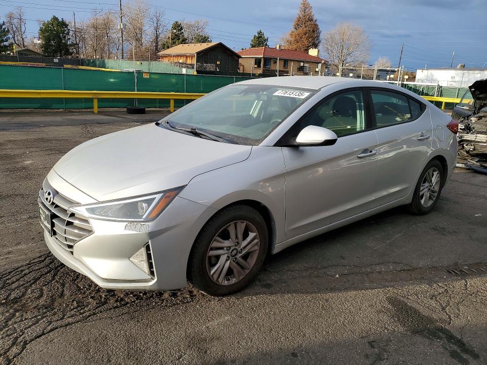 2020 Hyundai Elantra მანქანა იყიდება აუქციონზე, vin: 5NPD84LF6LH528909, აუქციონის ნომერი: 77615135