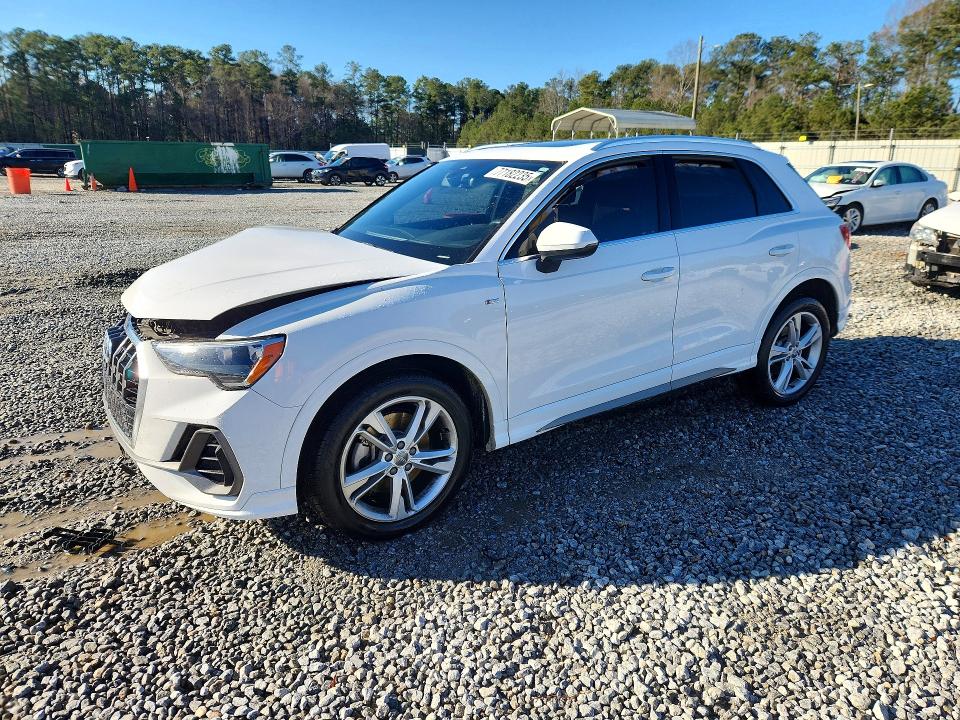 Продаж на аукціоні авто 2020 Audi Q3, vin: WA1DECF31L1008008, номер лоту: 77182235