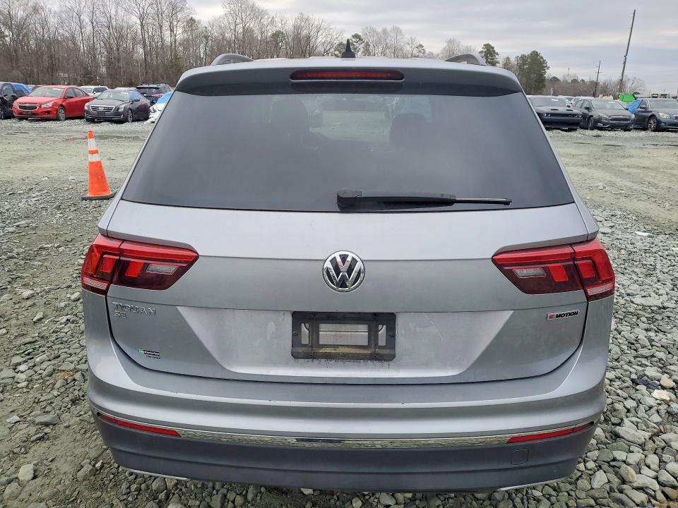 2021 Volkswagen Tiguan მანქანა იყიდება აუქციონზე, vin: 3VV2B7AX6MM057430, აუქციონის ნომერი: 76994595