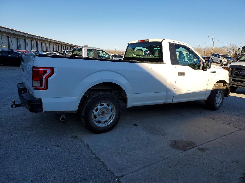 75033565 :رقم المزاد ، 1FTMF1C87GKD28456 vin ، 2016 Ford F150 مزاد بيع