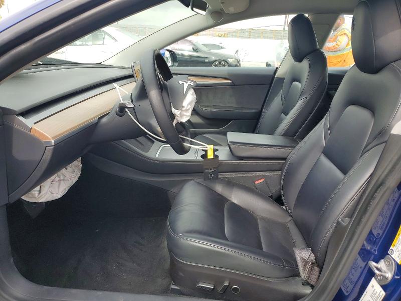 76835275 :رقم المزاد ، 5YJ3E1EB8NF138375 vin ، 2022 Tesla Model 3 مزاد بيع