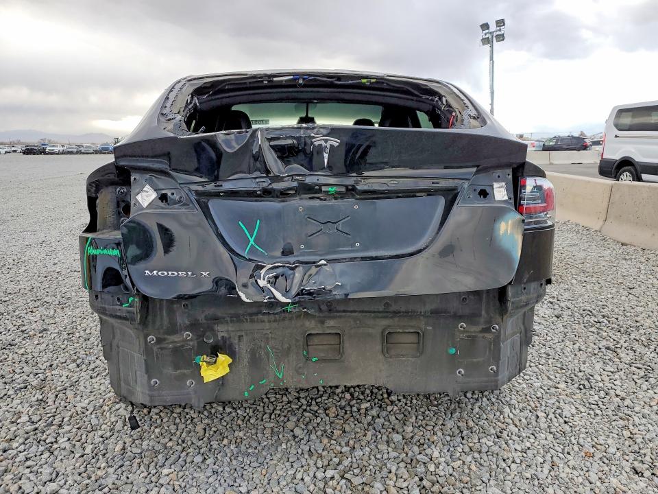 Продажа на аукционе авто 2017 Tesla Model X, vin: 5YJXCBE20HF041799, номер лота: 75570675