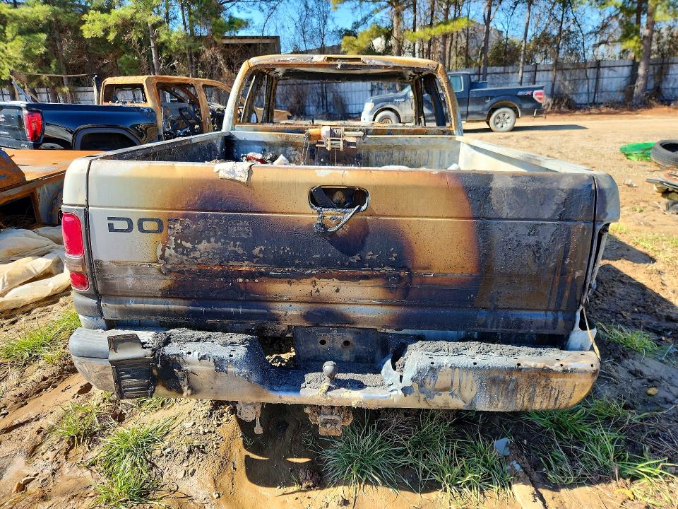 75959175 :رقم المزاد ، 3B7HC13Y9XG246956 vin ، 1999 Dodge Ram 1500 مزاد بيع