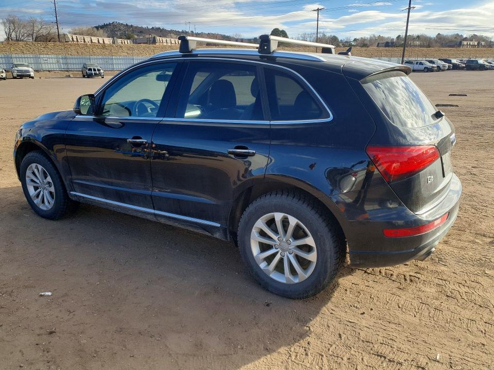 77430175 :رقم المزاد ، WA1C2AFP2HA005833 vin ، 2017 Audi Q5 Premium مزاد بيع