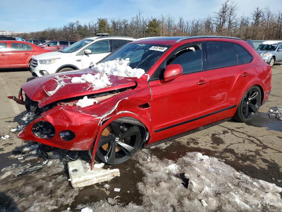 2018 Bentley Bentayga მანქანა იყიდება აუქციონზე, vin: SJAAC2ZVXJC020098, აუქციონის ნომერი: 76157485