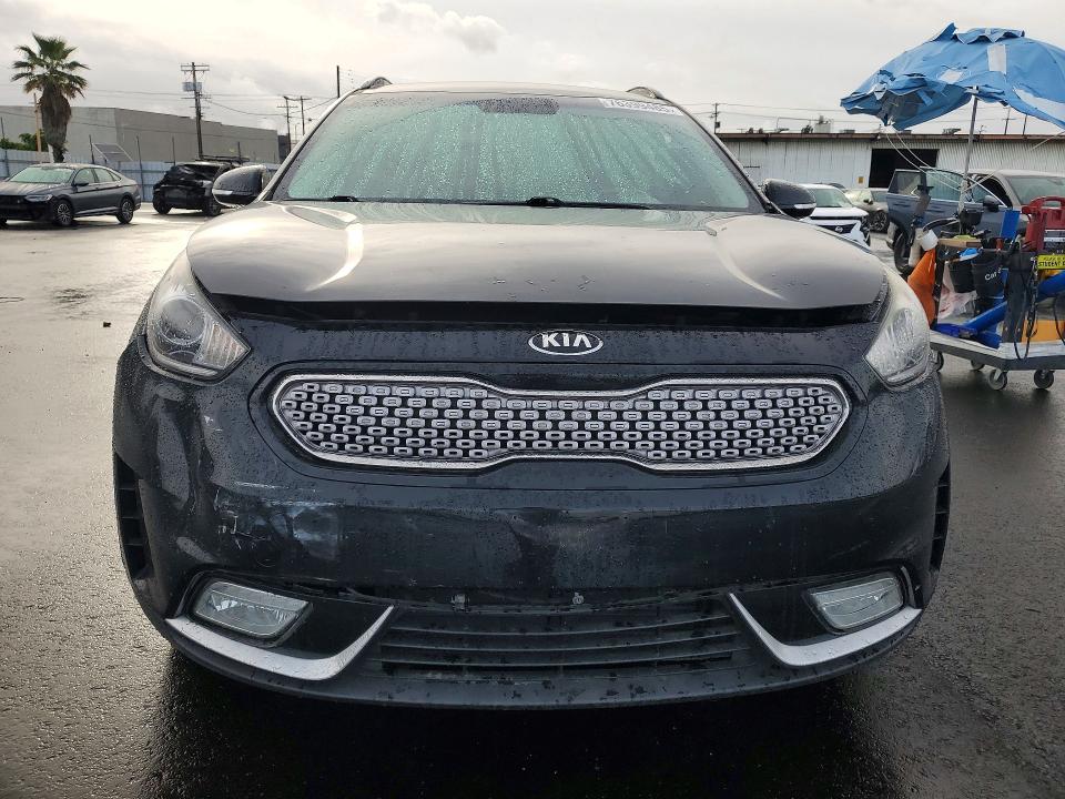 76399485 :رقم المزاد ، KNDCC3LC2H5063952 vin ، 2017 Kia Niro مزاد بيع