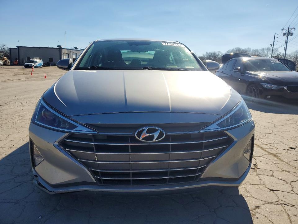 2020 Hyundai Elantra მანქანა იყიდება აუქციონზე, vin: 5NPD84LFXLH588059, აუქციონის ნომერი: 77132345