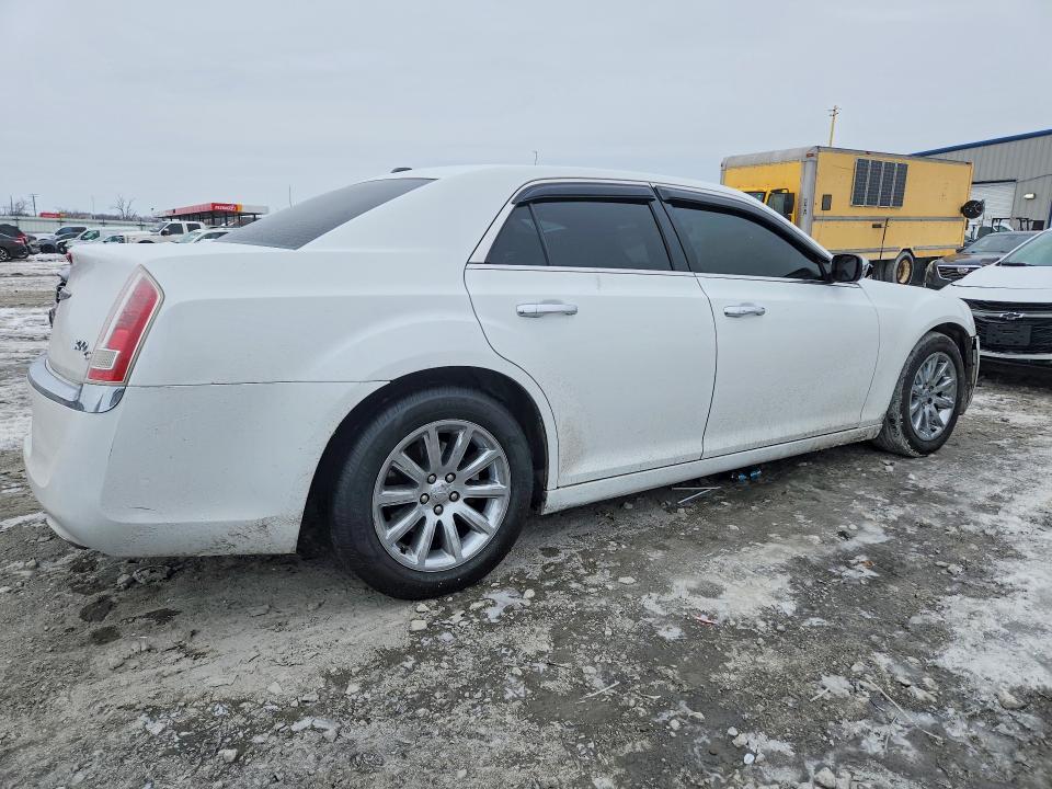 2014 Chrysler 300c მანქანა იყიდება აუქციონზე, vin: 2C3CCAET3EH109217, აუქციონის ნომერი: 75590175