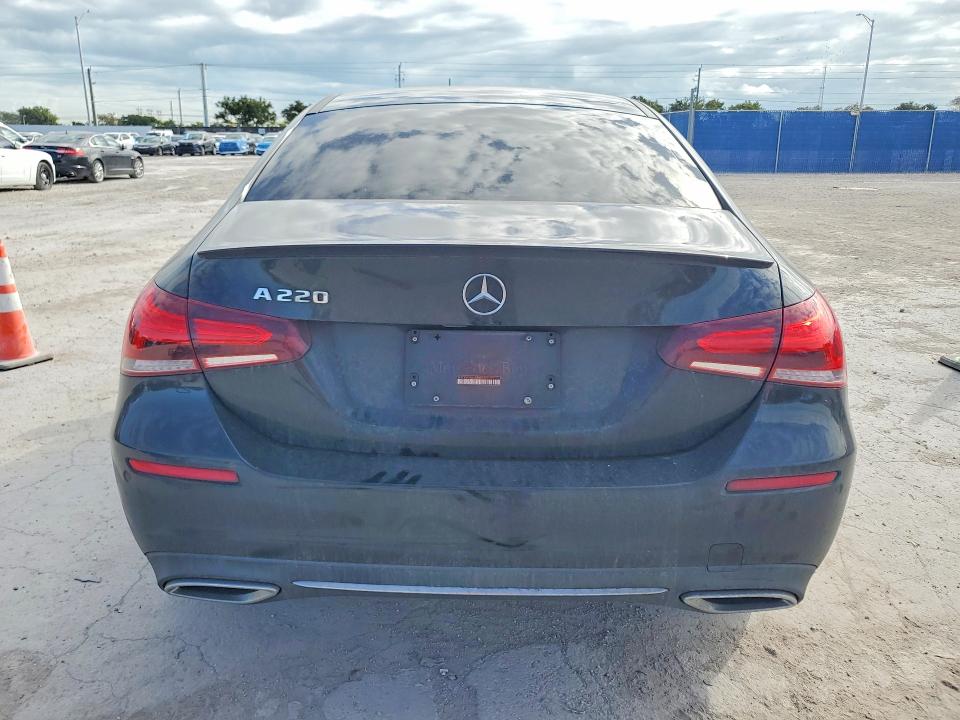 Продажа на аукционе авто 2020 Mercedes-benz A, vin: W1K3G4EB8LJ238211, номер лота: 75949715
