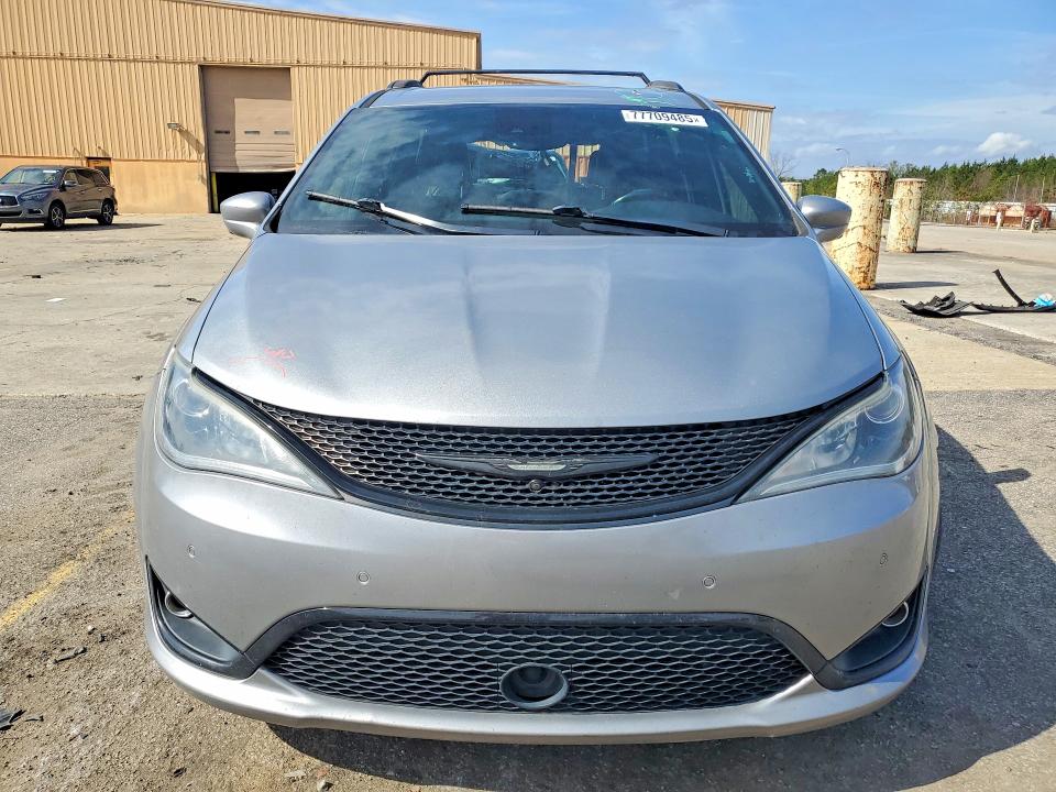 77709485 :رقم المزاد ، 2C4RC1EGXJR338345 vin ، 2018 Chrysler Pacifica مزاد بيع