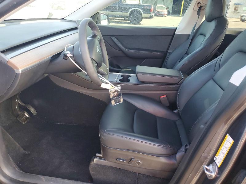 2021 Tesla Model Y მანქანა იყიდება აუქციონზე, vin: 5YJYGAED2MF135925, აუქციონის ნომერი: 78679705