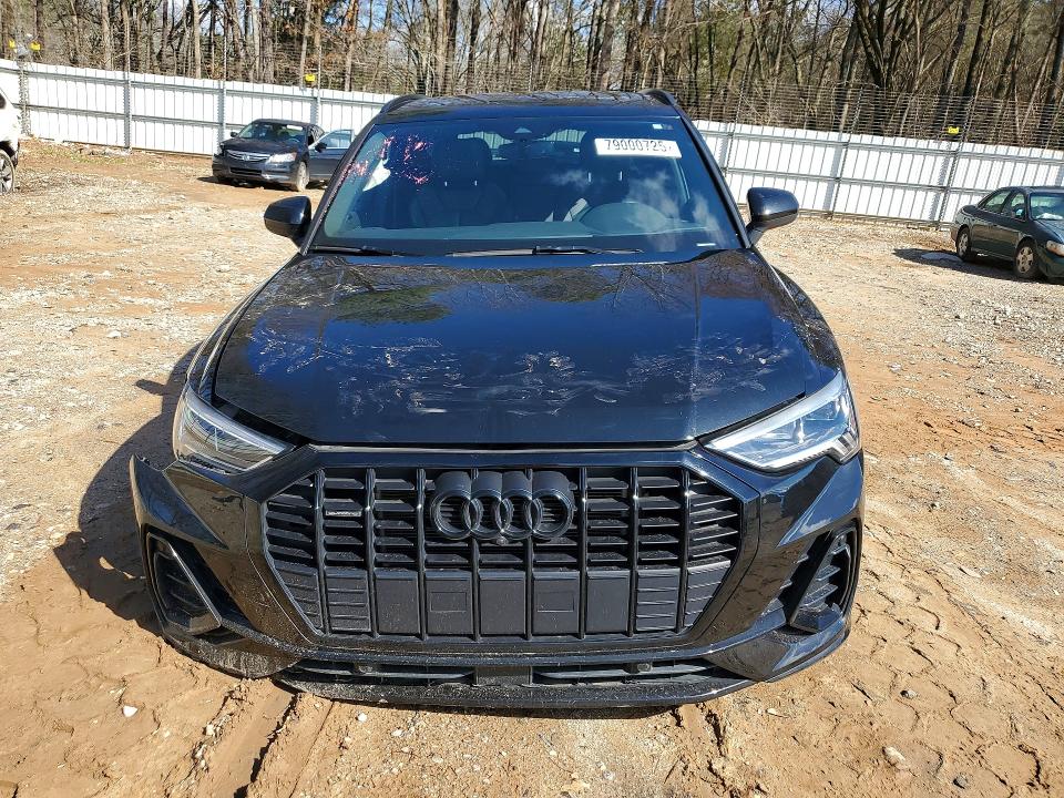 79000725 :رقم المزاد ، WA1EECF39N1145527 vin ، 2022 Audi Q3 مزاد بيع