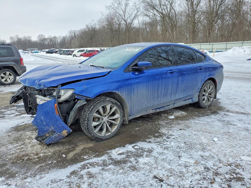 76124325 :رقم المزاد ، 1C3CCCBG9FN735639 vin ، 2015 Chrysler 200 مزاد بيع