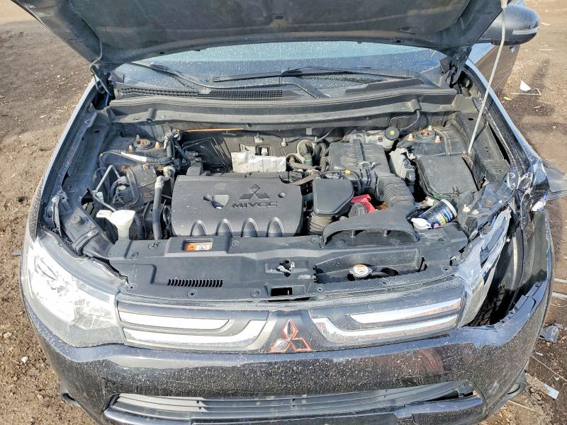 77973155 :رقم المزاد ، JA4AZ3A35EZ002327 vin ، 2014 Mitsubishi Outlander مزاد بيع