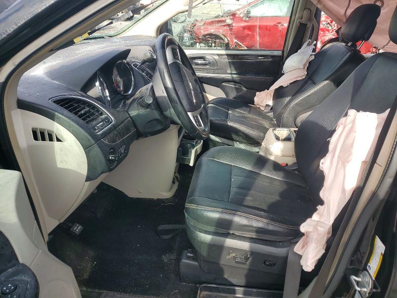 77585945 :رقم المزاد ، 2C4RC1BG7GR281826 vin ، 2016 Chrysler Town & Country مزاد بيع