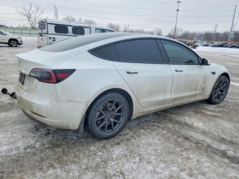 Продажа на аукционе авто 2023 Tesla Model 3, vin: 5YJ3E1EA0PF586071, номер лота: 76061595