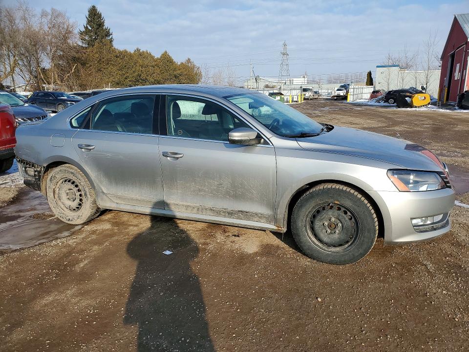 Продажа на аукционе авто 2014 Volkswagen Passat, vin: 1VWCN7A3XEC070799, номер лота: 79079445