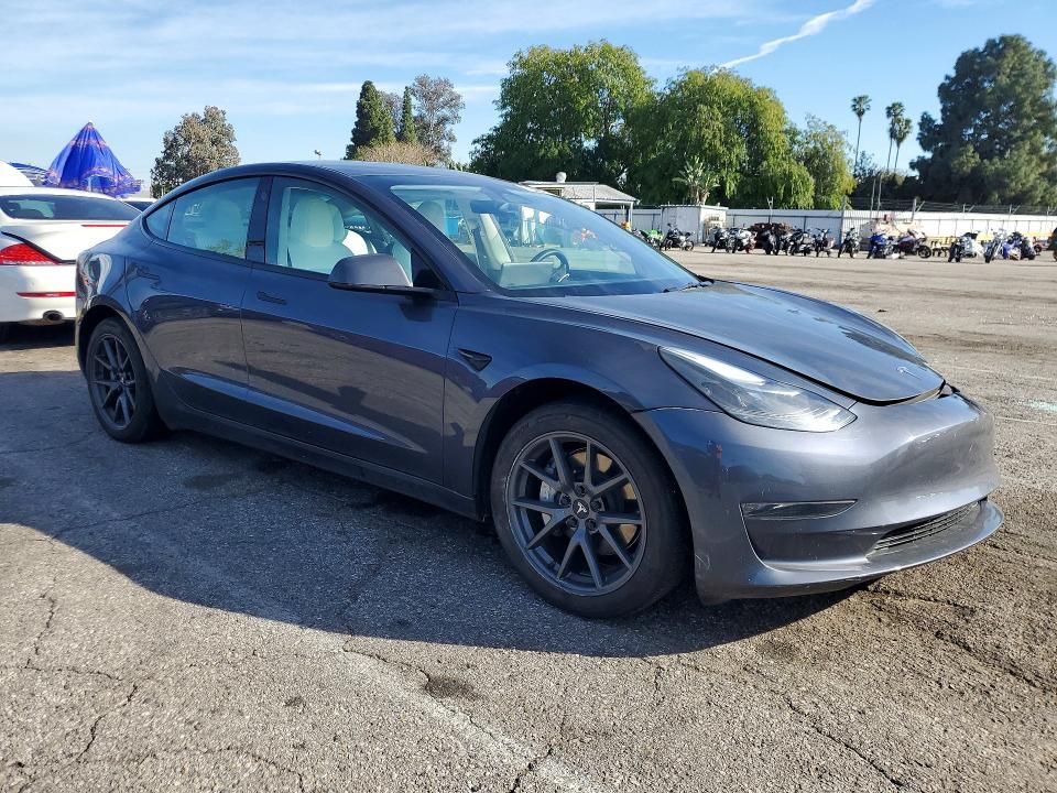 77629495 :رقم المزاد ، 5YJ3E1EA2PF711443 vin ، 2023 Tesla Model 3 مزاد بيع