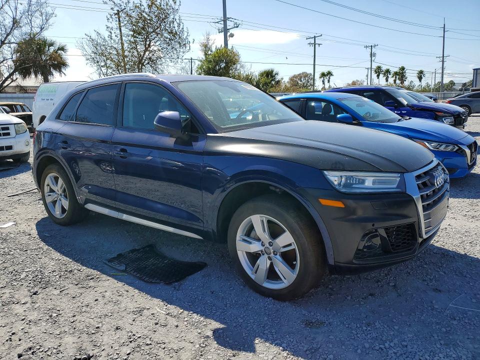 77323675 :رقم المزاد ، WA1ANAFY5J2001458 vin ، 2018 Audi Q5 مزاد بيع