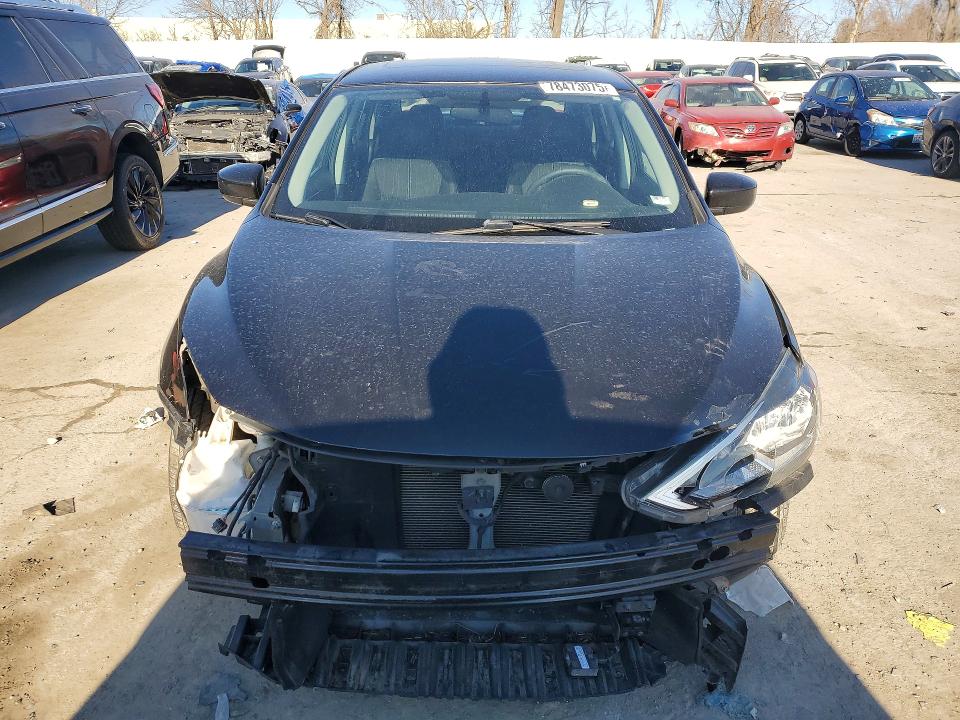 2018 Nissan Sentra მანქანა იყიდება აუქციონზე, vin: 3N1AB7AP8JY326559, აუქციონის ნომერი: 78473075