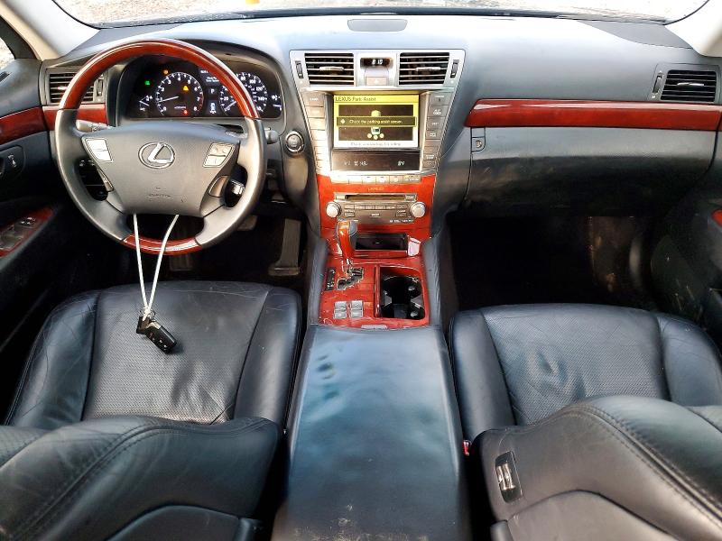 77031635 :رقم المزاد ، JTHCL5EF6A5007049 vin ، 2010 Lexus Ls مزاد بيع