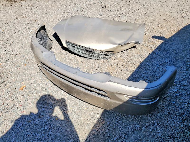 78827675 :رقم المزاد ، 4T1BF32K54U583926 vin ، 2004 Toyt Camry Automatic مزاد بيع