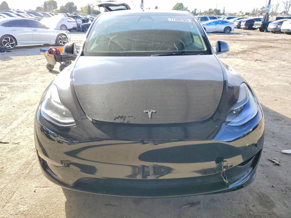 2025 Tesla Model Y მანქანა იყიდება აუქციონზე, vin: 7SAYGDED2SF274082, აუქციონის ნომერი: 77308705