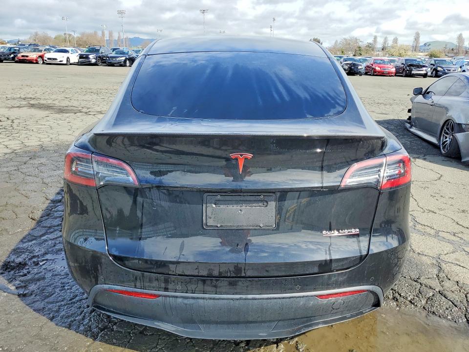 77846505 :رقم المزاد ، 7SAYGDEF2NF326512 vin ، 2022 Tesla Model Y مزاد بيع