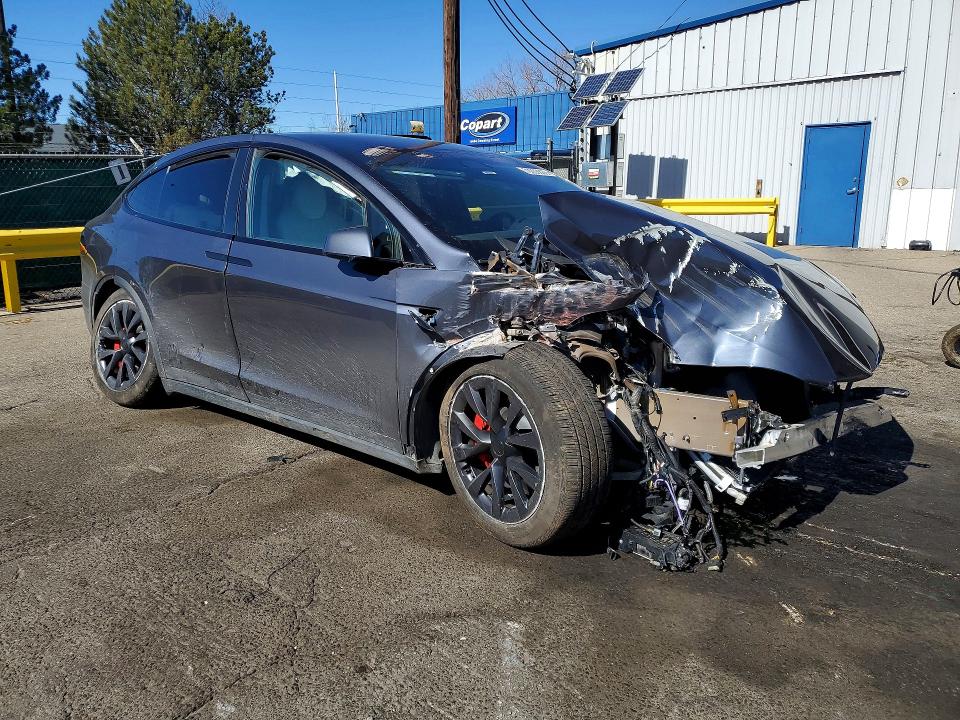 2023 Tesla Model X მანქანა იყიდება აუქციონზე, vin: 7SAXCBE69PF412575, აუქციონის ნომერი: 79303805