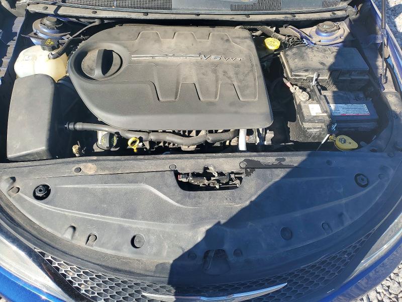 78799665 :رقم المزاد ، 1C3CCCBG3FN519060 vin ، 2015 Chrysler 200 مزاد بيع