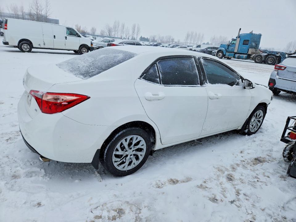 2019 Toyota Corolla მანქანა იყიდება აუქციონზე, vin: 2T1BURHE9KC219940, აუქციონის ნომერი: 74573195