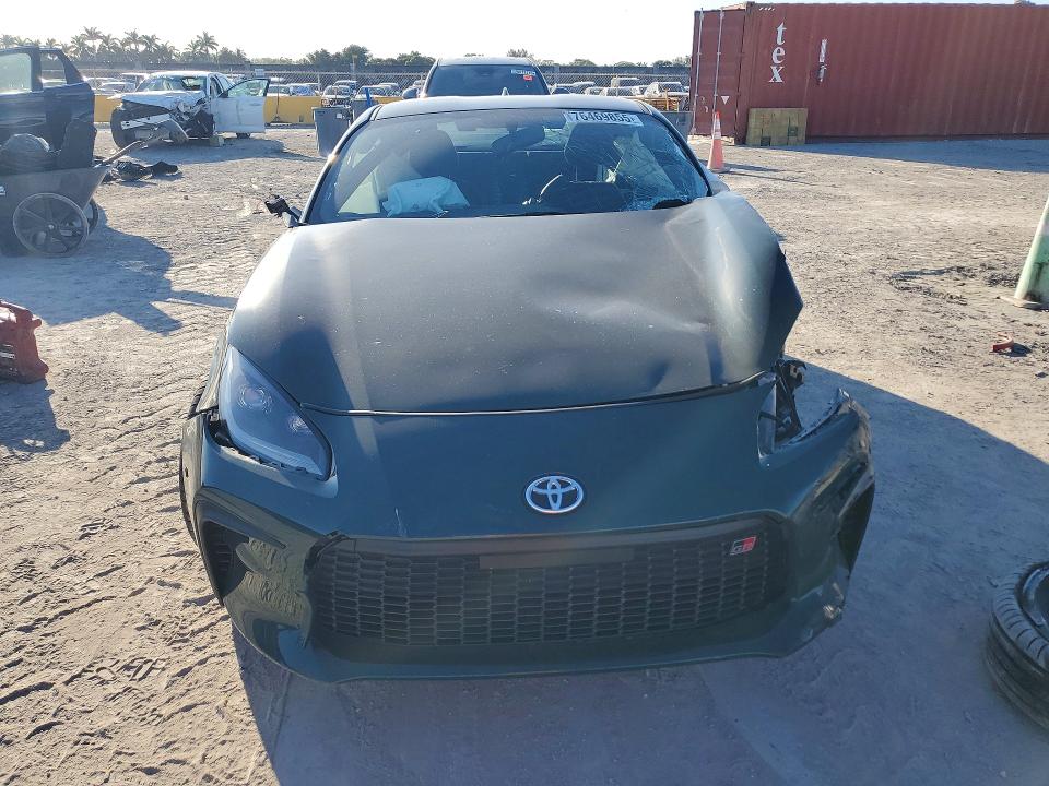 76469855 :رقم المزاد ، JF1ZNBM12S9751614 vin ، 2025 Toyota Gr 86 مزاد بيع