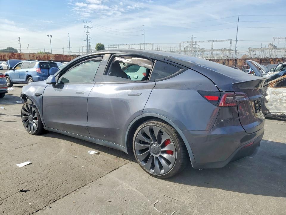 76737595 :رقم المزاد ، 5YJYGDEF0LF001481 vin ، 2020 Tesla Model Y مزاد بيع