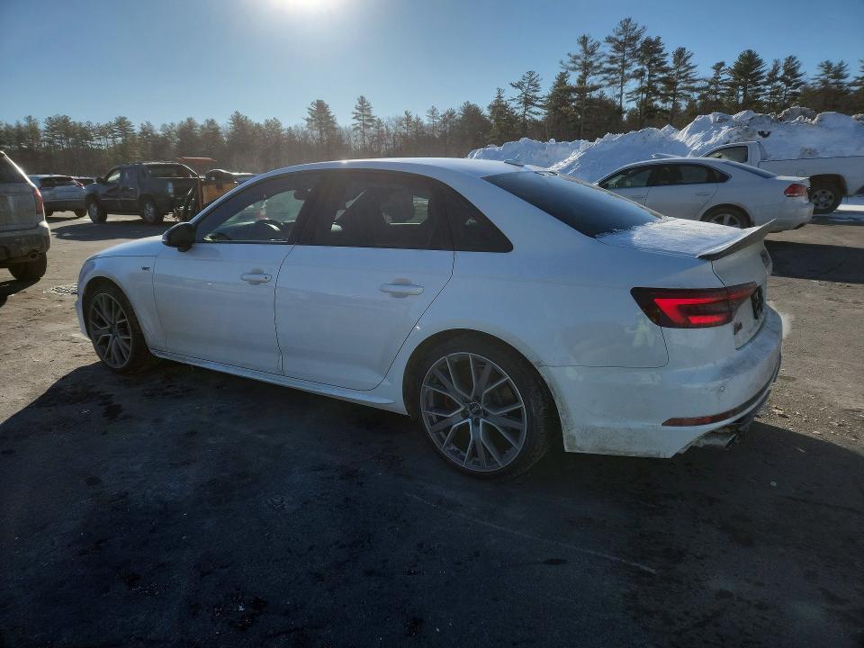 76323665 :رقم المزاد ، WAUB4AF45JA056392 vin ، 2018 Audi S4 مزاد بيع