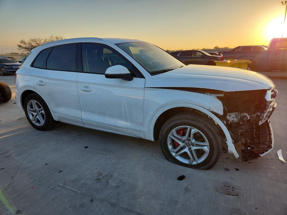 2018 Audi Q5 მანქანა იყიდება აუქციონზე, vin: WA1ANAFYXJ2101720, აუქციონის ნომერი: 75675885