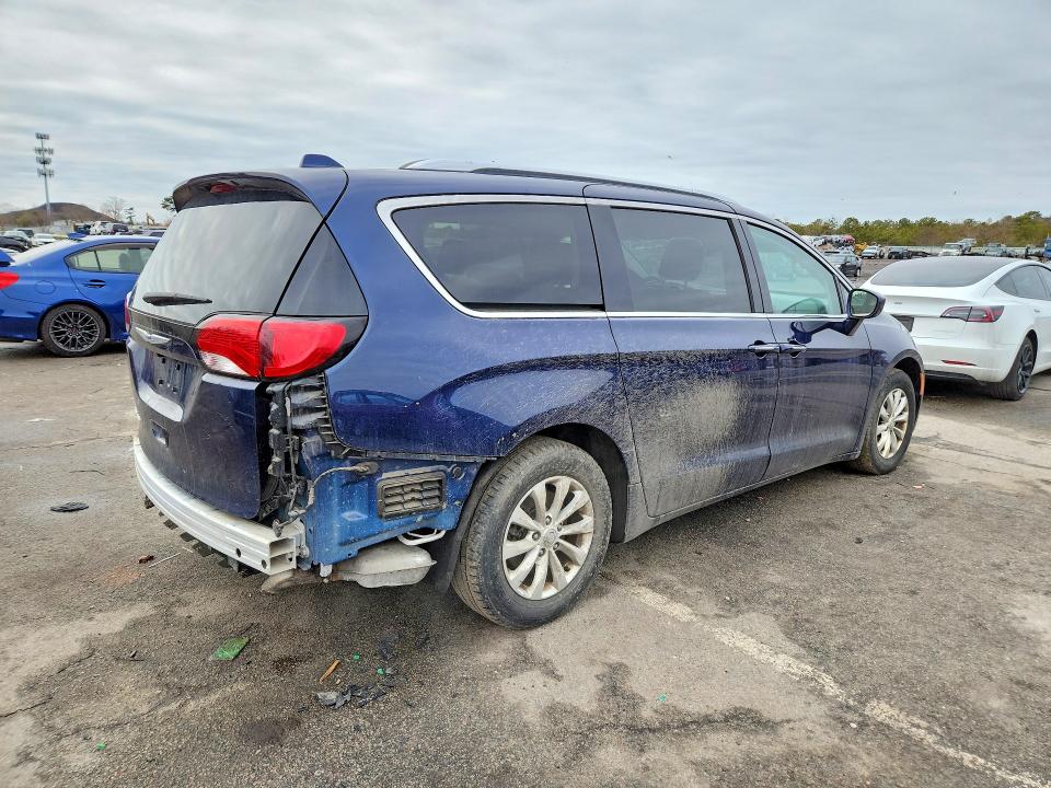2019 Chrysler Pacifica მანქანა იყიდება აუქციონზე, vin: 2C4RC1BG7KR550559, აუქციონის ნომერი: 77390185