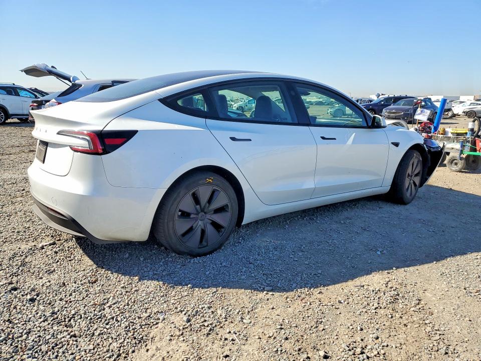 2025 Tesla Model 3 მანქანა იყიდება აუქციონზე, vin: 5YJ3E1EA4SF975496, აუქციონის ნომერი: 77244035