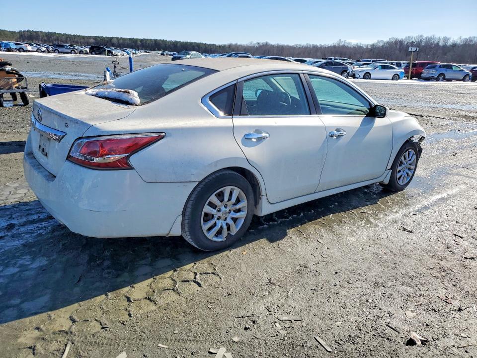 75661335 :رقم المزاد ، 1N4AL3AP8FC494937 vin ، 2015 Nissan Altima مزاد بيع